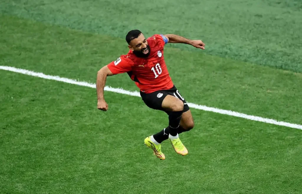 محمد صلاح فرحة الهدف في شباك نيوزيلاندا في كأس العالم
أرقام محمد صلاح: تحطيم هيمنة مجدي عبد الغني التاريخية